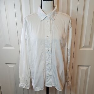 Vintage WITT White Button-Up Shirt with Embroidered Details Floral 12 Blouse